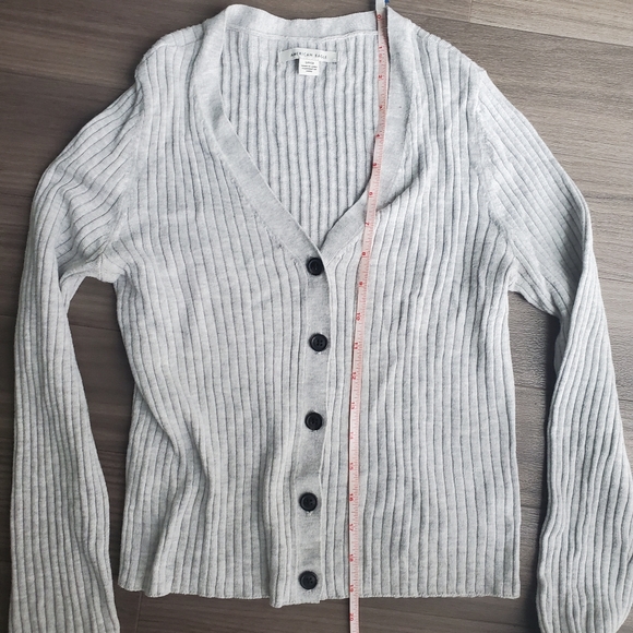 AE Ribbed gray fitted cardigan - Picture 6 of 9